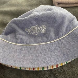 Women’s Nike Purple Bucket-hat